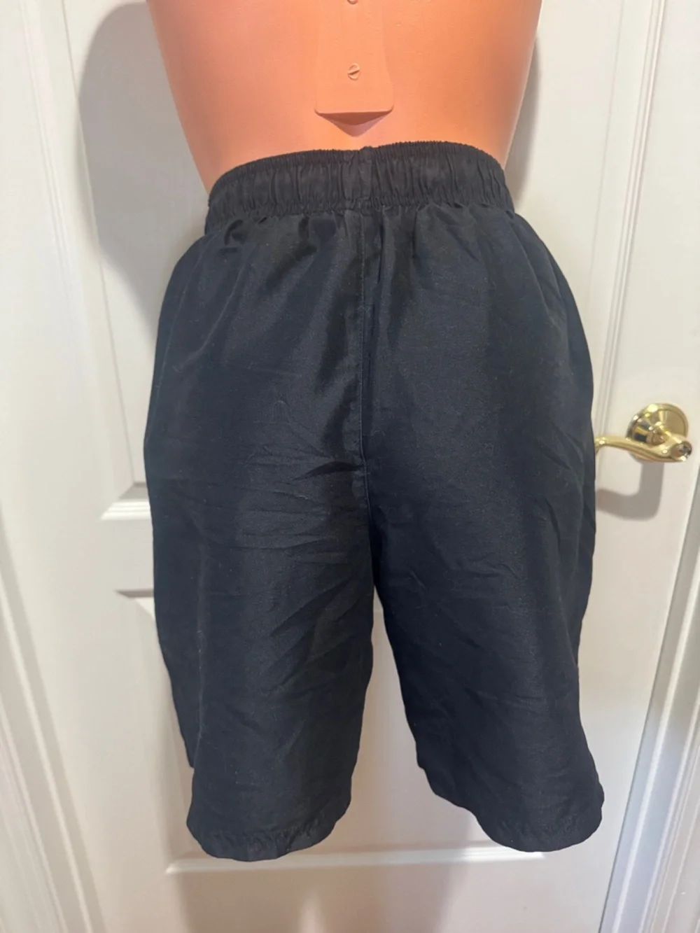 NIKE High Waist Athletic Shorts Black M Medium $30 EUC KL